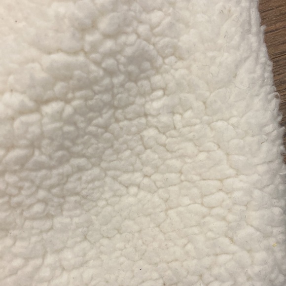 Cat & Jack Sherpa Hat Size 8-16 - Picture 3 of 6